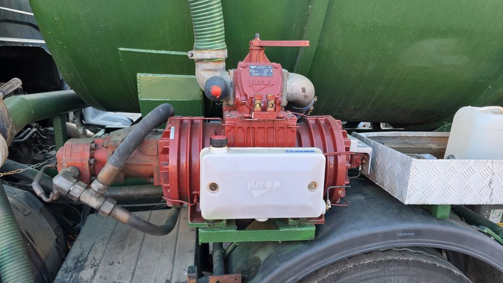 Vidanja Scania 380 cp pompa vid Jurop PN 155 D