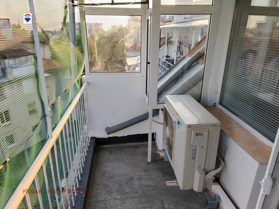 Дава се под наем Едностаен апартамент в Русе, Широк център - 64 кв.м за 204 € - Снимка #8