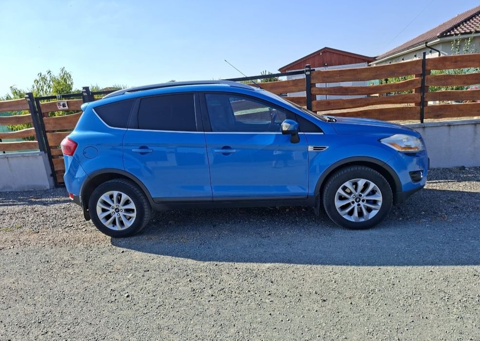 Ford  Kuga  2009, 4x4
