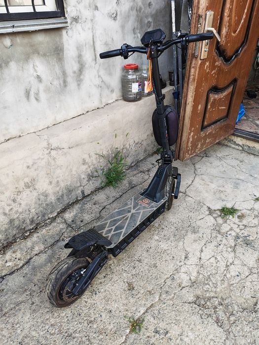 Самокат почти новый