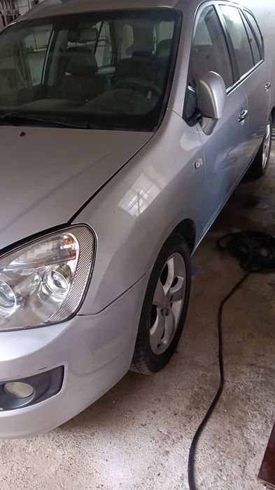 Kia carens 2.0 дизел