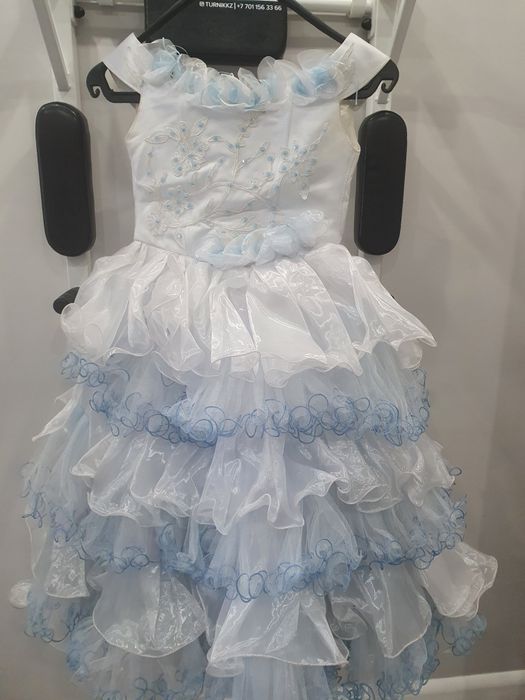 Продам платье на девочку