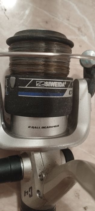 Продавам въдици за сладководен риболов