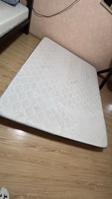 Матрас 160*200 пружинный