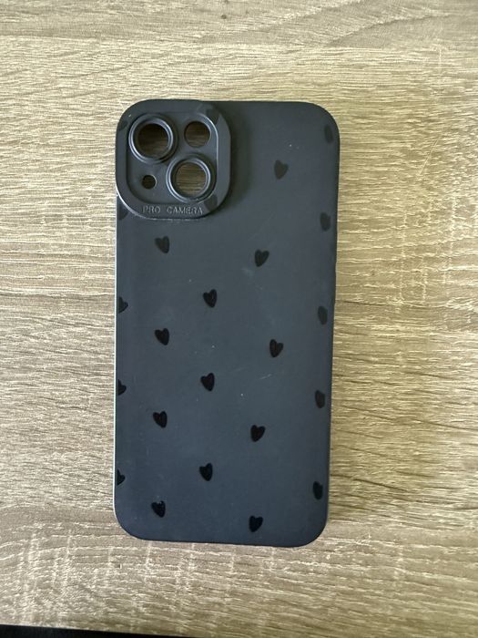 6 броя кейсове за Iphone 13