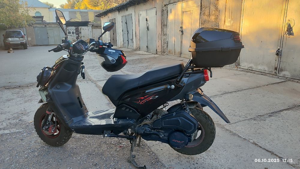 Продам скутер Vento Smart 2