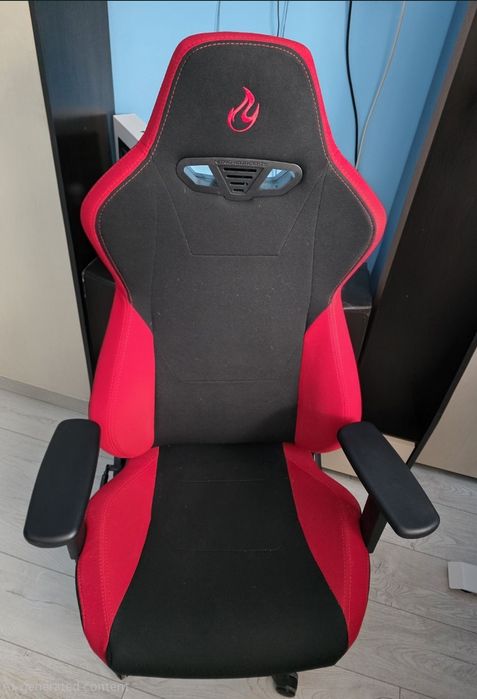 Scaun Gaming Nitro Concepts S300 Negru / Rosu