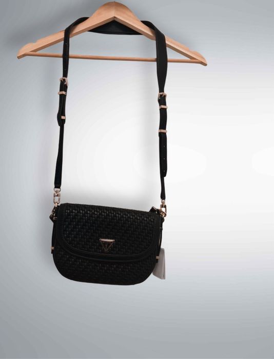 Geantă Guess - originală - nouă cu eticheta - neagră - ideală cadou