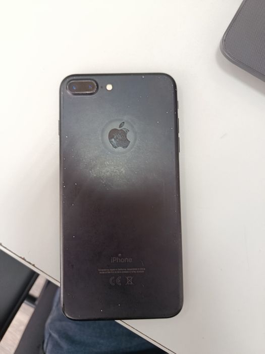 Iphone 7 Plus в идеальном состоянии