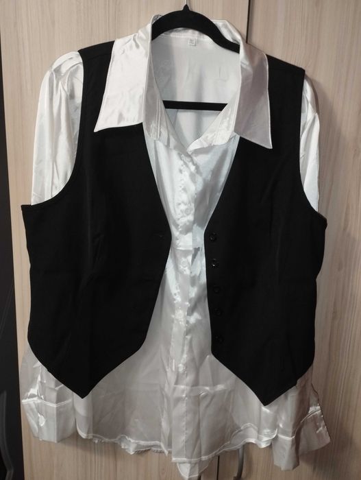 Дамска бяла риза плюс още ризи XXL