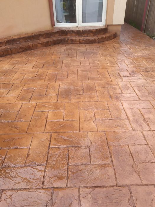 Beton amprentat și vertical