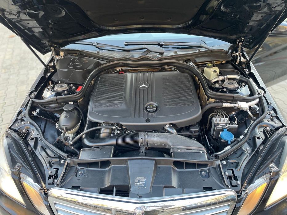 Vand Mercedes W 212 E 200