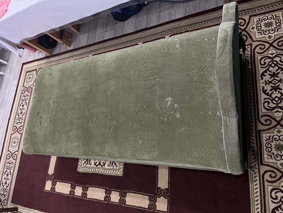 Продам диван