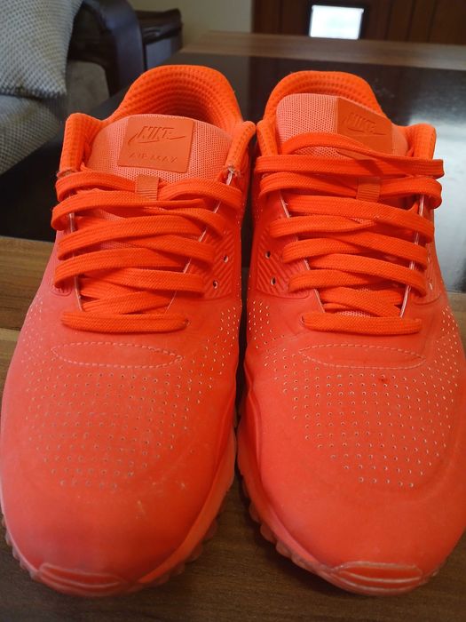 Маратонки nike 43 номер