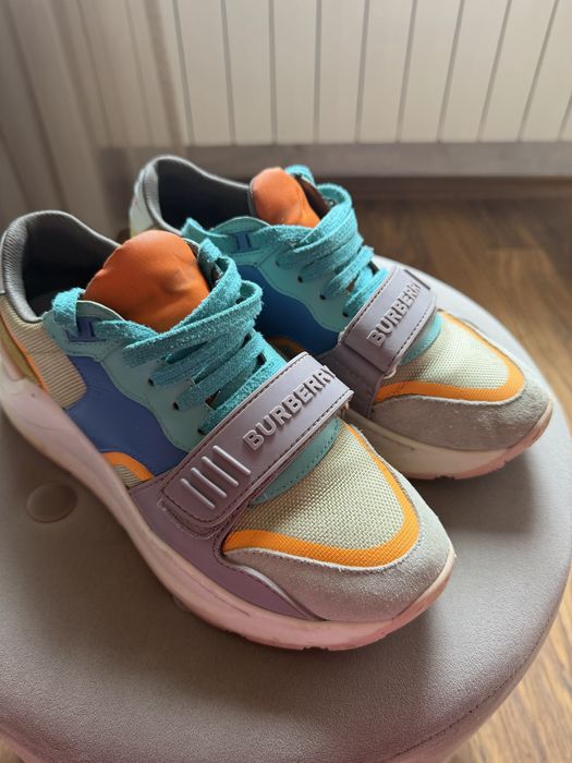 Оригинални обувки