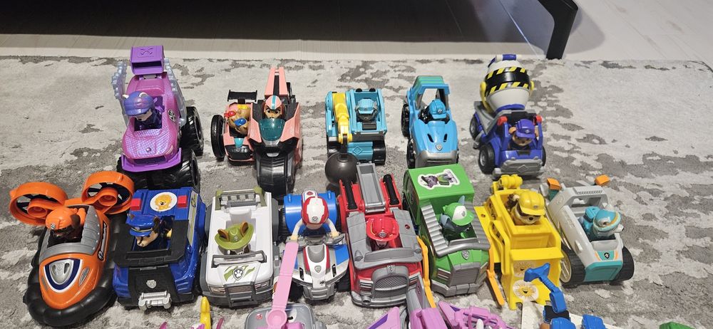 Colectie Paw Patrol  - Masini si figurine - aproape toate personajele