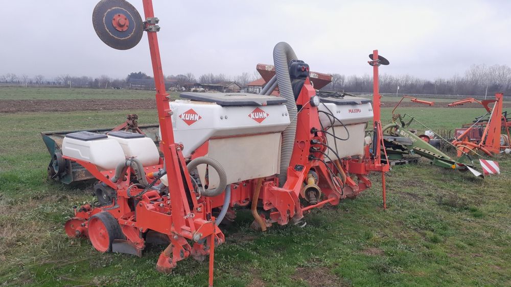 Semanatoare porumb kuhn maxima 6randuri