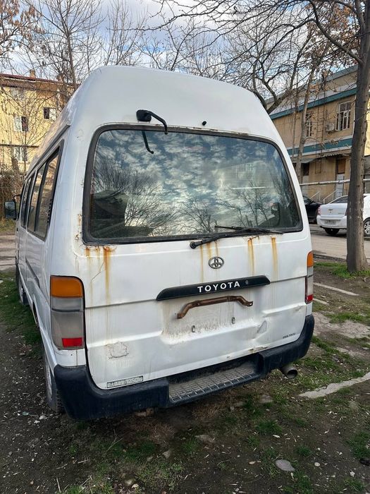 Тойота Хайс с высокой крышей! Большая редкость!