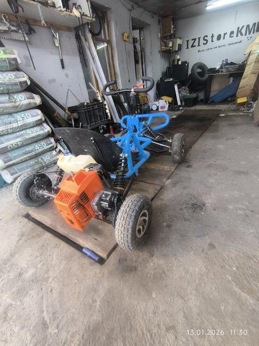 Продам бензиновый картинг 85куб