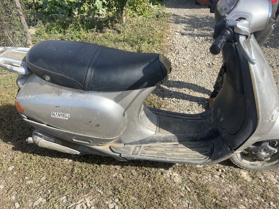 Scuter 50cc PIAGGIO
