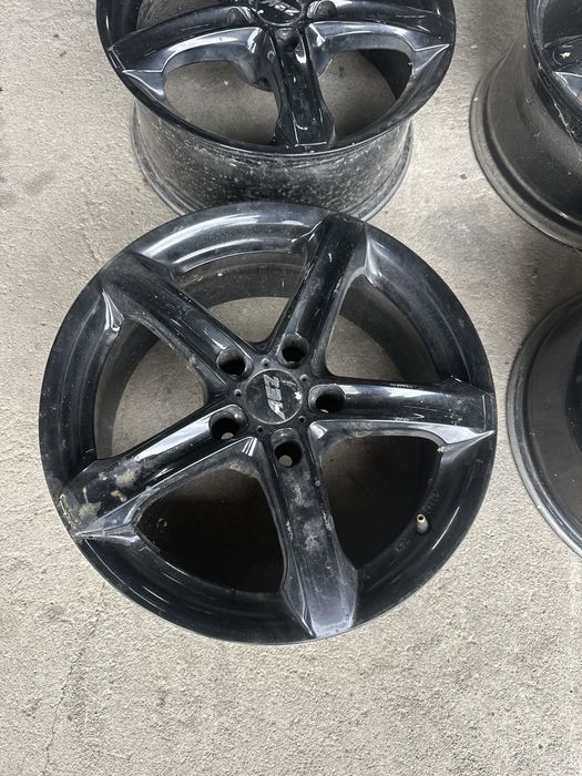 Jante 5x120 BMW AEZ 17” Et 35 7,5j senzori presiune roti