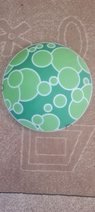 Продам люстру в хорошем состоянии