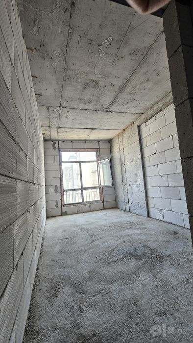 1 хонали коробка квартира сотилади