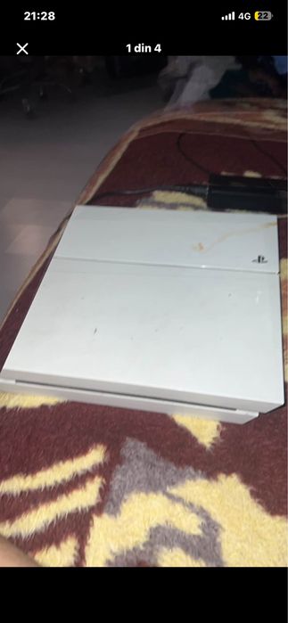 Vand sau schimb Playstation 4
