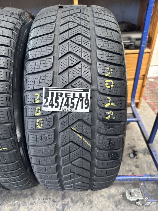 245/45/19 Pirelli M+S