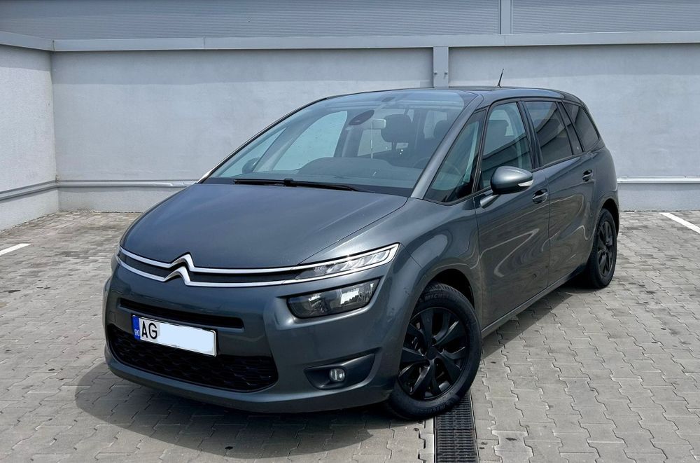 Proprietar ,Vând Citroen C4 Grand Picasso 2015-10 ,euro 6 !