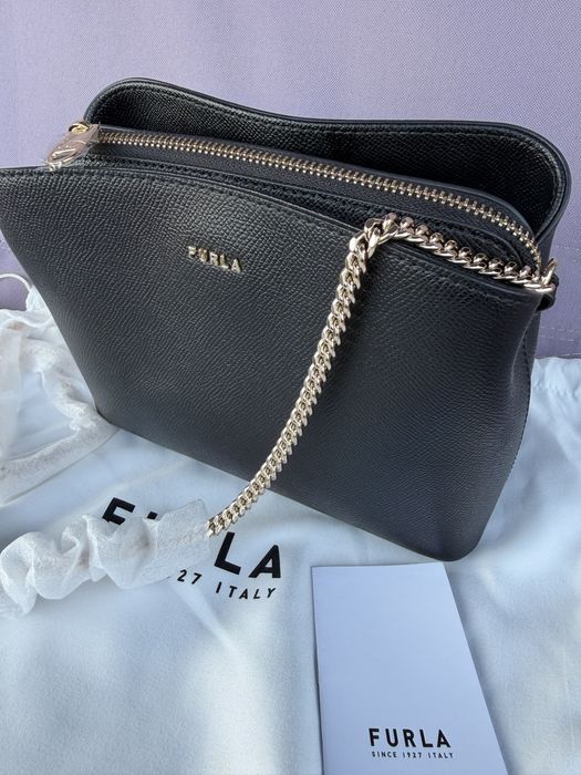 Нова FURLA чанта модел Tessa