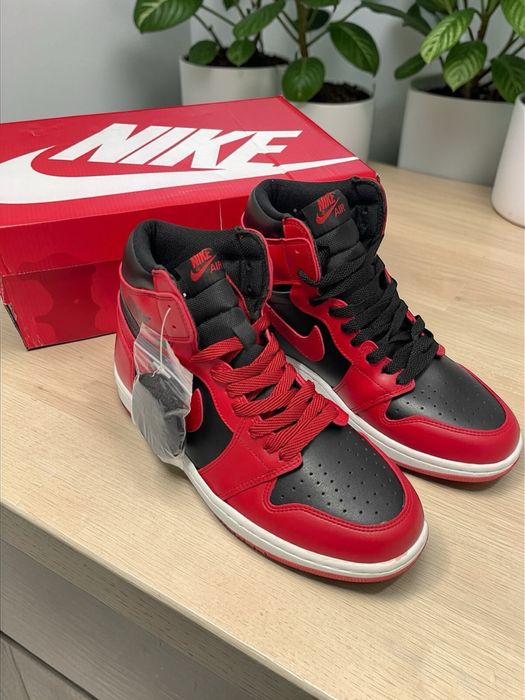 Jordan 1 varsity RED unisex colet cu VERIFICARE!