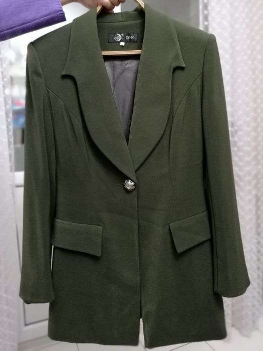 Женский костюм тройка