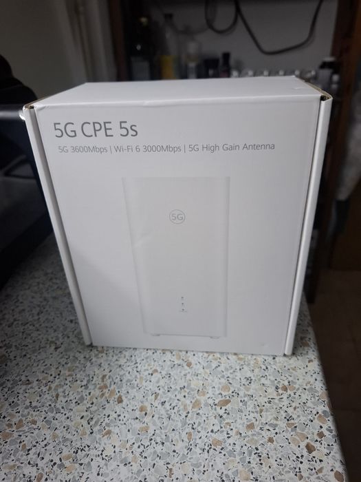 Router wireless Huawei 5G CPE 5s