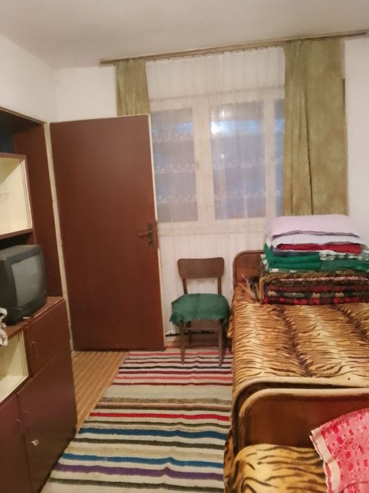 Продавам къща в кв. Мътница