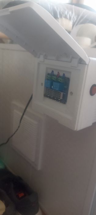 Inkubator tuxum uchun
