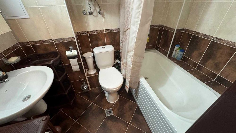 Едностаен апартамент на втора линия над яхтеното пристанище