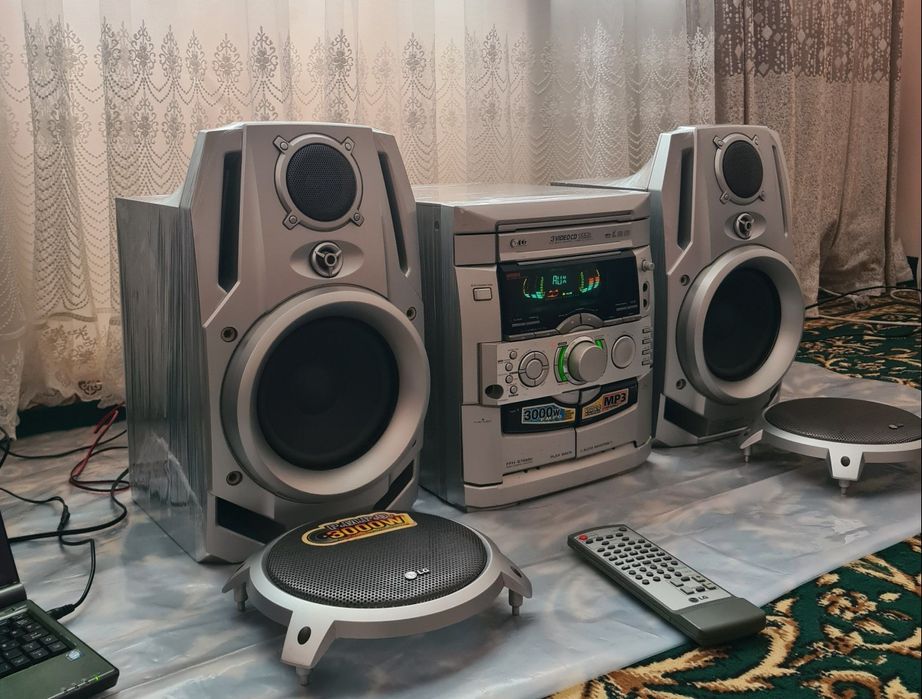 Музыкальный центр Lg