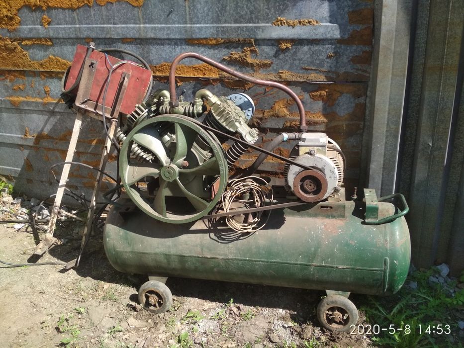 Продам компрессор
