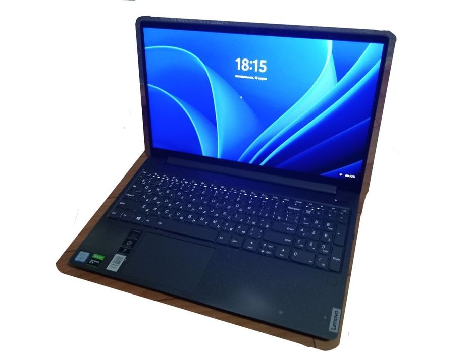 Lenovo Yoga S740-15IRH на GTX 1650Q