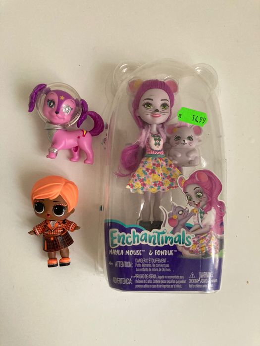 кукла  Enchantimalsи подарък две малки играчки