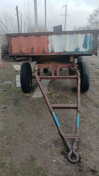 Продам прицеп бортовой