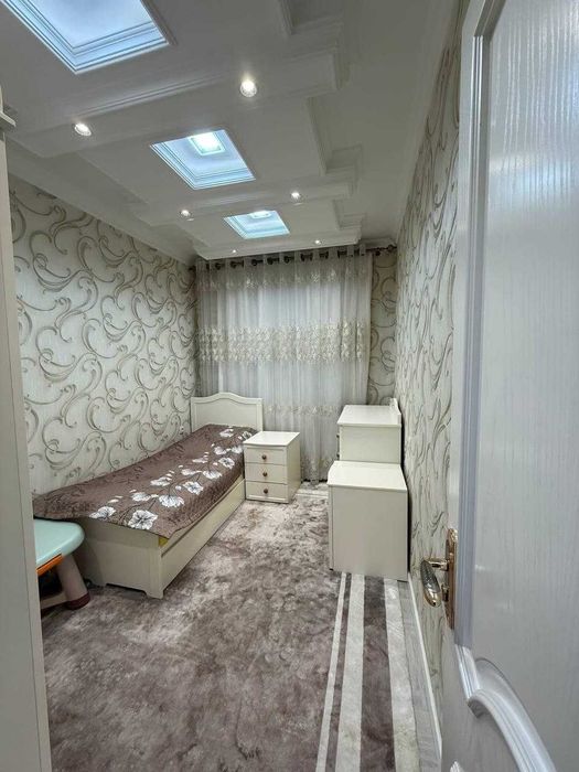 ПРОДАМ 5 ком Карасу-6 №U42