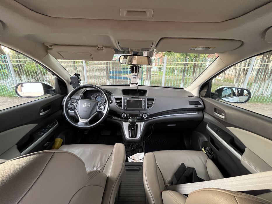 Продам Honda CR-V 2014 г