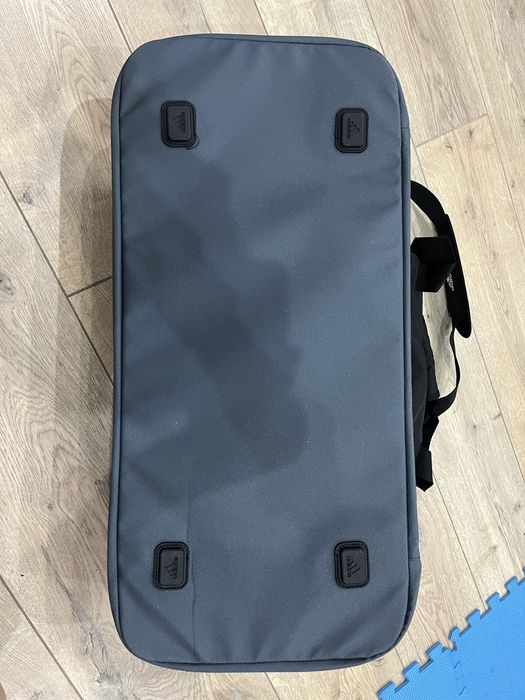 Продам сумку Adidas B46122