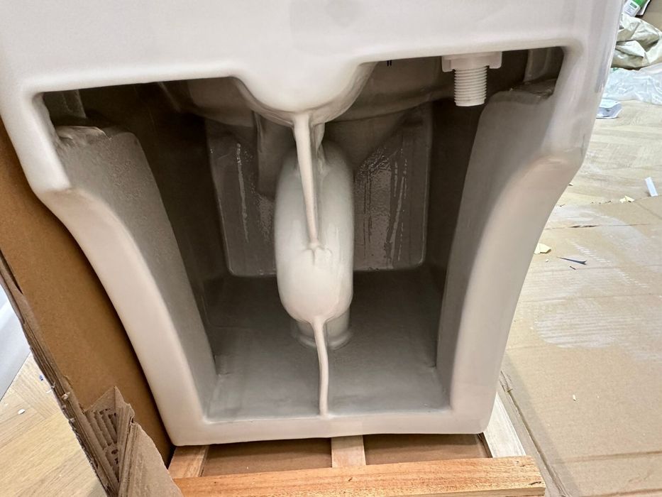 Унитаз в новом состояний