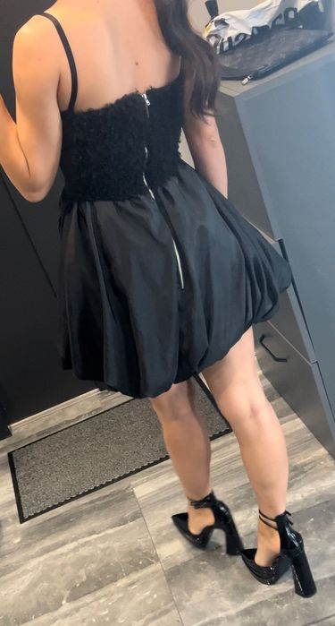 Чисто НОВА рокля