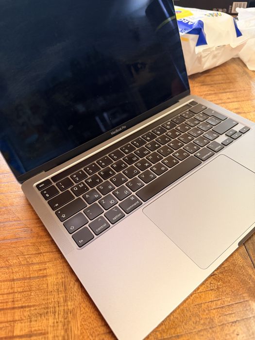 MacBook Pro 13” Touch bar (2020) - Space gray