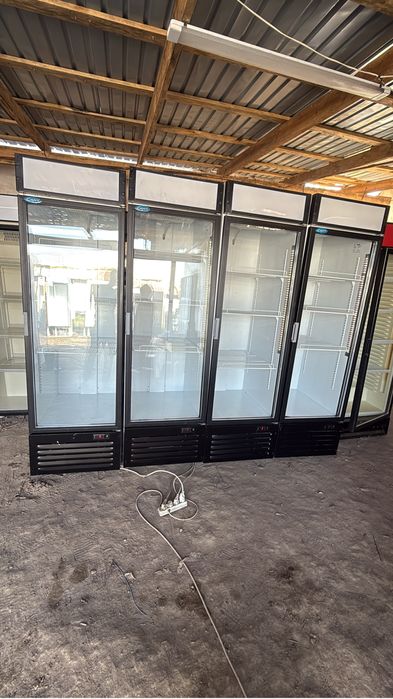 Витринные холодильники низкие цены в городе