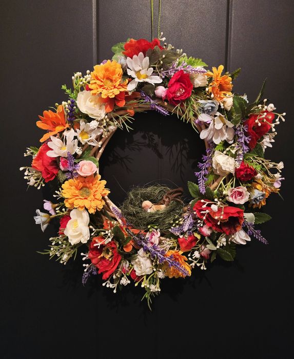 Coroniță decorativă cu flori